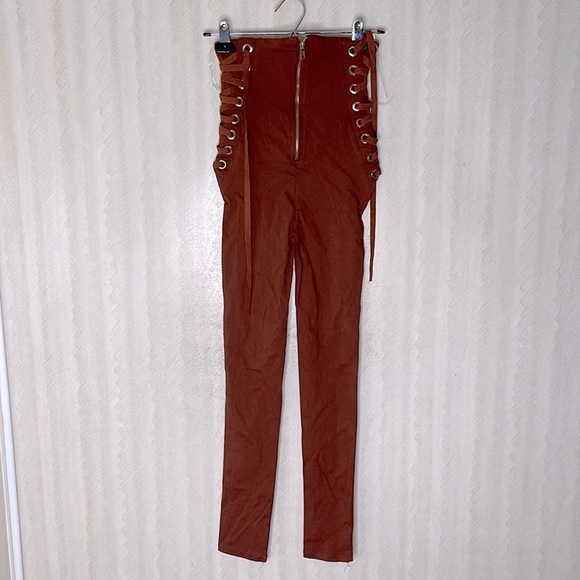 ❤️ 🆕 HOT & DELICIOUS Pants Size M - Picture 3 of 4